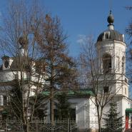 Храм Живоначальной Троицы апрель 2011 год.